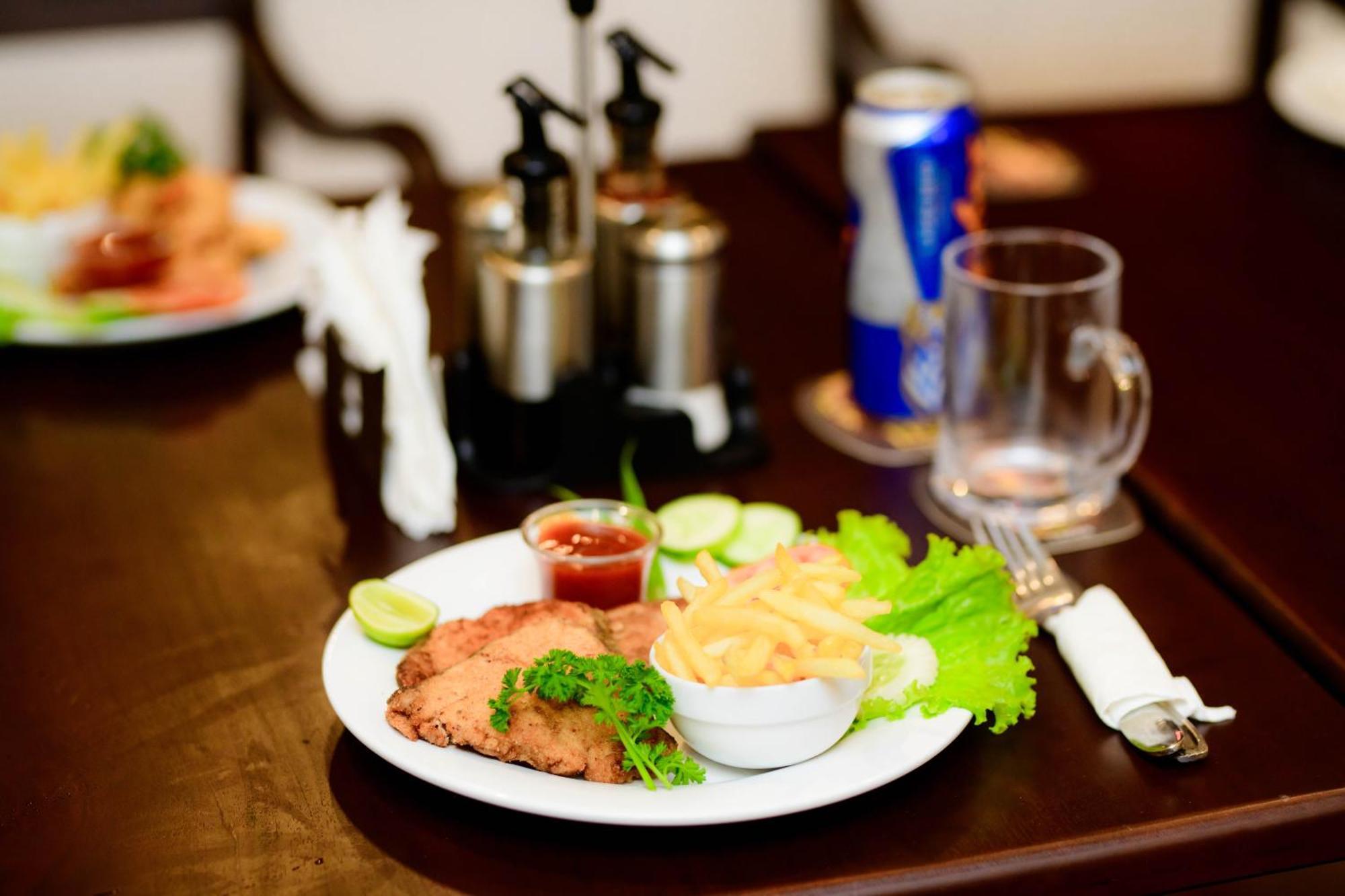 Royal Beach Hotel & Restaurant Hikkaduwa Kültér fotó